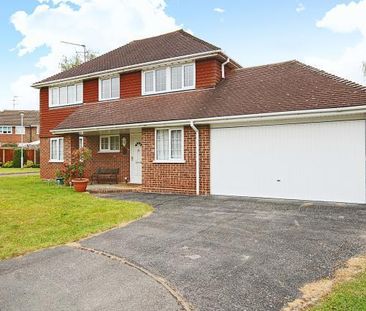 4 bedroom detached house to rent - Photo 6