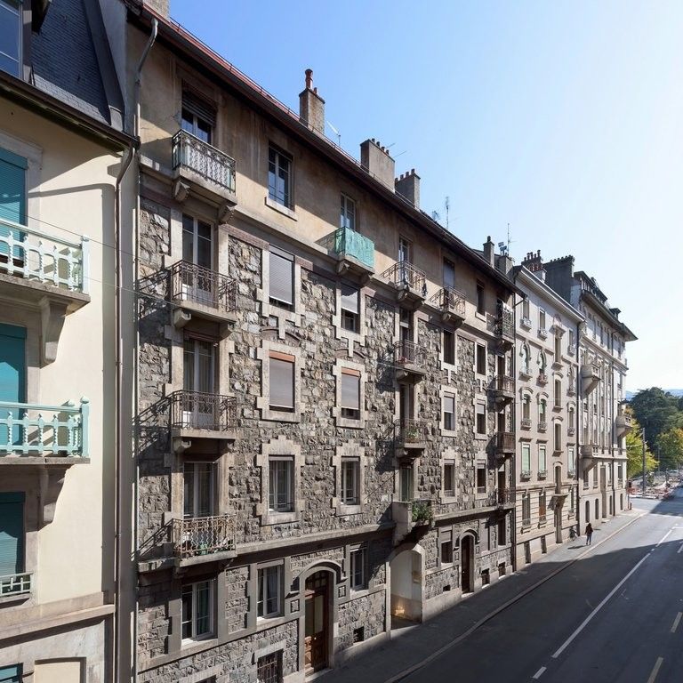 Proche Gare des Eaux-Vives - Photo 1