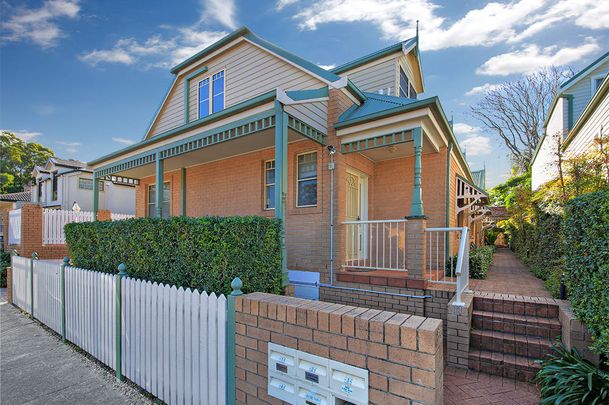 2/11 Milton Street, Leichhardt, NSW 2040 - Photo 1