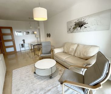 Middle Floor Apartment in Marbella - Photo 3