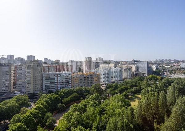 Apartamento T2 em Lisboa