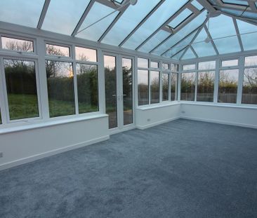 3 bedroom detached house to rent - Photo 2