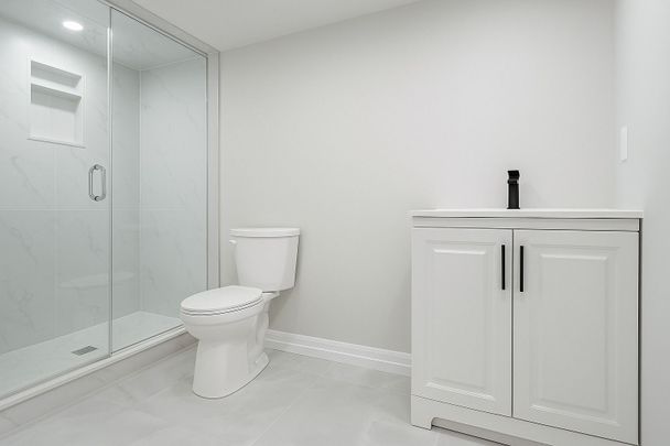 For Lease - 240 Purple Sage Crescent Unit# Lower, Kitchener, Ontario - Photo 1