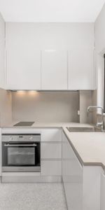 Recently renovated studio apartment - Photo 3