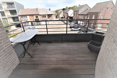 Te huur: LUXIEUZE 3-SLAAPKAMER TOPWONING net over de grens in Maastricht - Photo 2