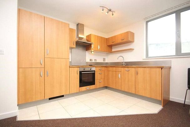 2 bedroom apartment to rent - Photo 1