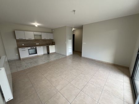 Location Appartement 2 pièces 46m² OLEMPS 12510 - Photo 3