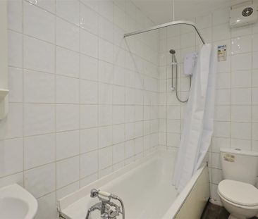 2 bedroom Student Flat to rent in Simonside Terrace, Heaton, Newcas... - Photo 3