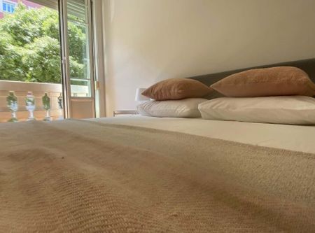 Avenida António Augusto de Aguiar, Lisbon, Lisbon 1050-018 - Photo 3