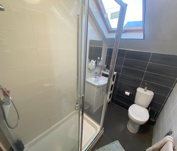 2 bedroom flat to rent - Photo 6