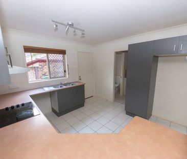 Included internet, water & mowing - Photo 3