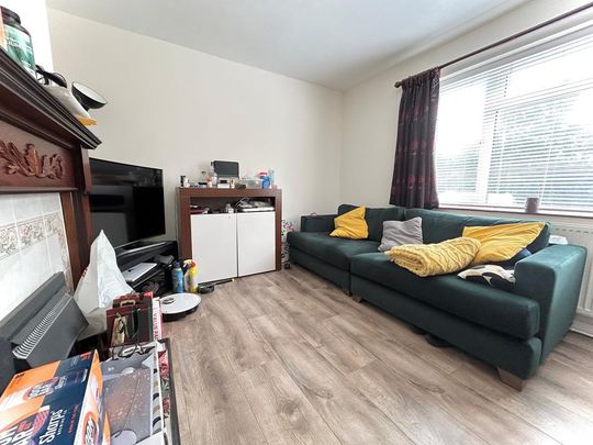 2 bedroom maisonette to rent - Photo 1