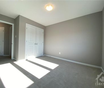 For Lease - 489 COPE Drive, Kanata, Ontario - Photo 6