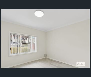 Neat and Tidy Home! - Photo 4