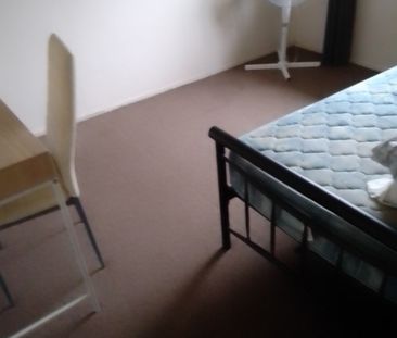 Goodna - Photo 1