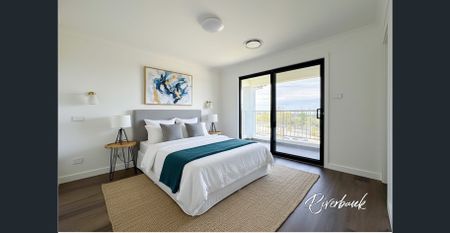 Contemporary Family Living - Photo 4