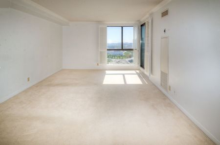 For Lease - 1 Concorde Place Unit# 2103, Toronto, Ontario - Photo 2