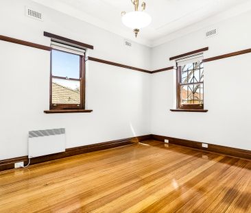 2/9 Wimbledon Avenue, Elwood VIC 3184 - Apartment For Rent | Domain - Photo 1