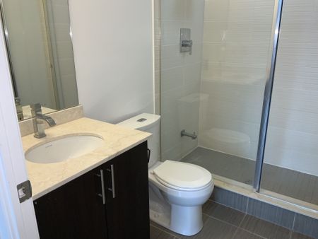 For Lease - 7165 Yonge Street Unit# 1009, Markham, Ontario - Photo 2