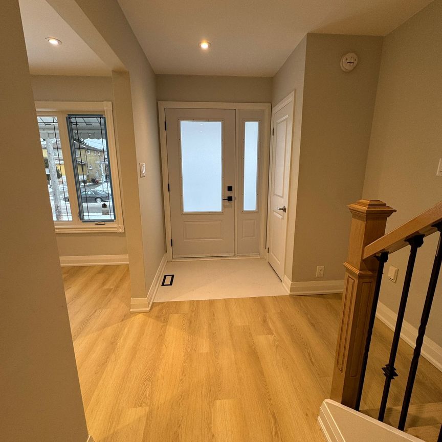 For Lease - 29 Habitant Drive Unit# Main, Toronto, Ontario - Photo 1