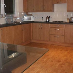 5 bedroom townhouse to rent - Photo 2