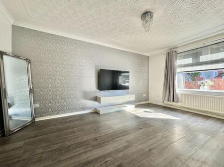 3 bedroom terraced house to rent - Photo 4