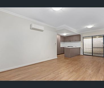 LOCK UP AND LEAVE - Photo 3