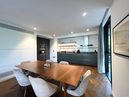 2 Bed Maisonette, Switch House East Battersea Power St, SW11 - Photo 5