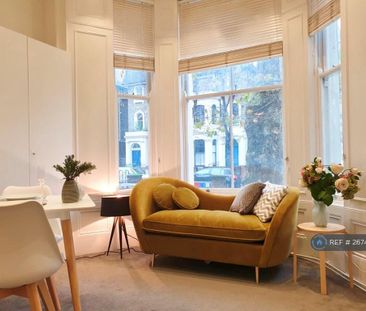 Studio to rent - Photo 3