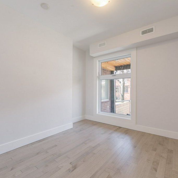 For Lease - 379 St Clarens Avenue Unit# Main, Toronto, Ontario - Photo 1