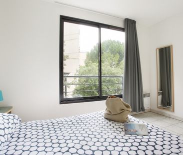 T2 30 m² à 42 m² à partir de 790€ - Photo 1