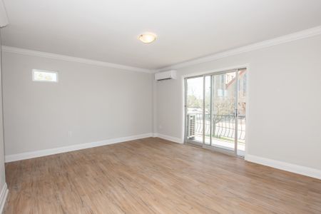 Spacious 1 Bedroom Apartment in Welland - Photo 4
