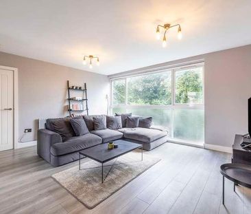 Lingfield Close, Northwood, HA6 - Photo 4
