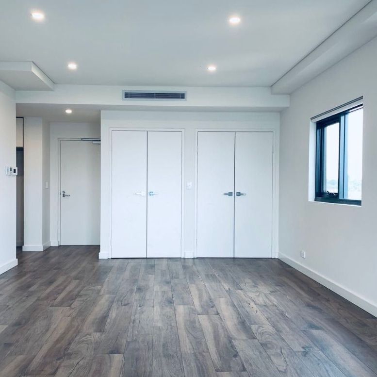 Modern 2 bedroom apartment - Photo 1
