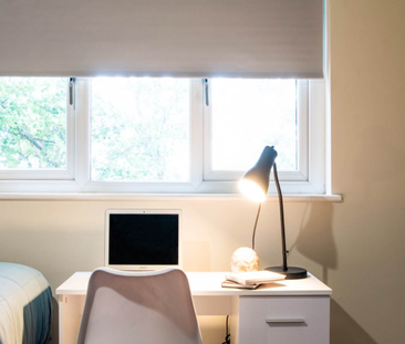 Westover Road (room 4), Bramley , Leeds - Photo 6