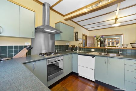 98 Moxham Avenue, Hataitai - Photo 3