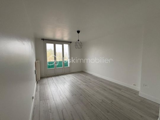Appartement de 56,88 m² à Etampes - Photo 1