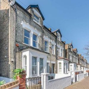 Birdhurst Road, The Tonsleys, SW18 - Photo 2