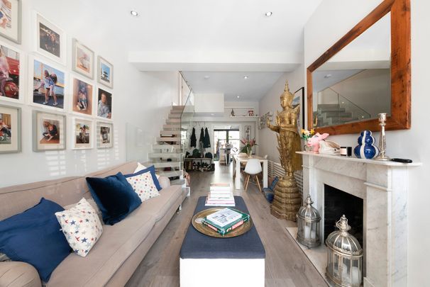 Abercrombie Street, SW11, London - Photo 1