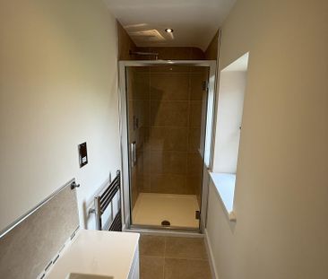 3 bedroom detached house to rent - Photo 2