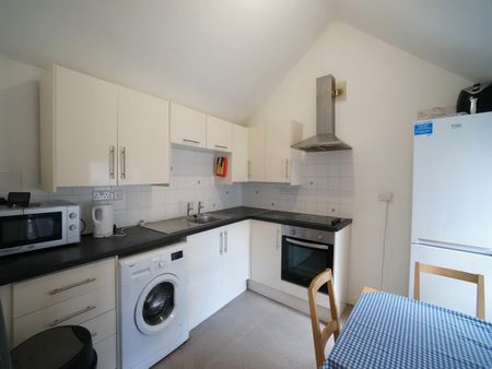 48 Holyhead Road - Photo 5