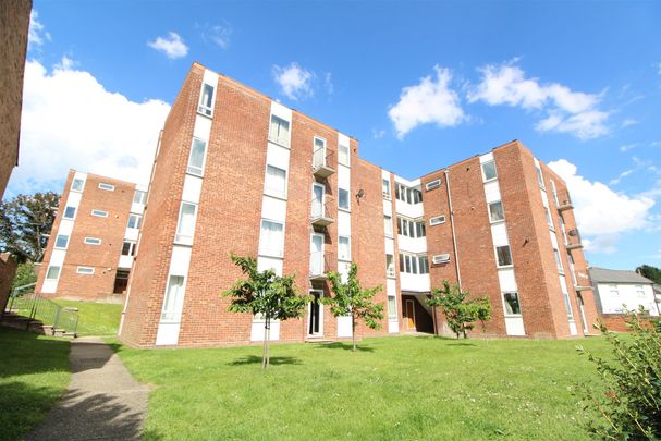 Bentleigh Court, Greenstead Road, Colchester - Photo 1