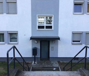 Sanierte 3 Zimmerwohnung mit Balkon und Tageslichtbad - Foto 2