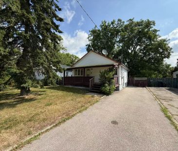 For Lease - 7 Weir Crescent, Toronto, Ontario - Photo 4