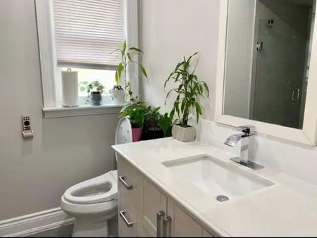 For Lease - 133 Meadowvale Drive, Toronto, Ontario - Photo 5