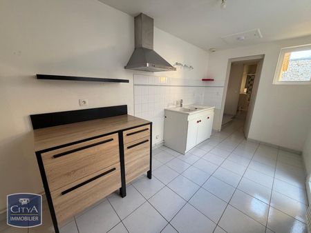 Location Maison 2 pièces 60m² CHATEAUROUX 36000 - Photo 3