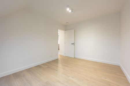 Nieuwbouw penthouse met 1 slaapkamer en groot terras - Photo 5