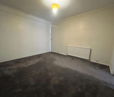 2 Bedroom Flat To Let - HP12 - Photo 4