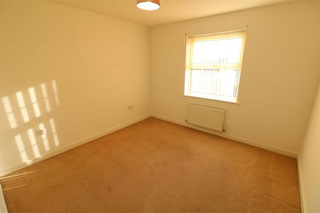 2 bed apartment to rent in Cornfall Place, Barnsley, S70 - Photo 3