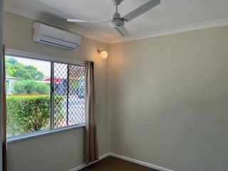 TWO BEDROOM WITH AIR CONDITIONING - Photo 3